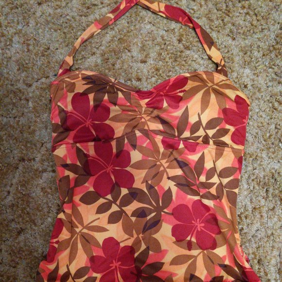 4/$20 | Baltex Tropical Flower Design One Piece Halterneck Swimsuit - Picture 1 of 5